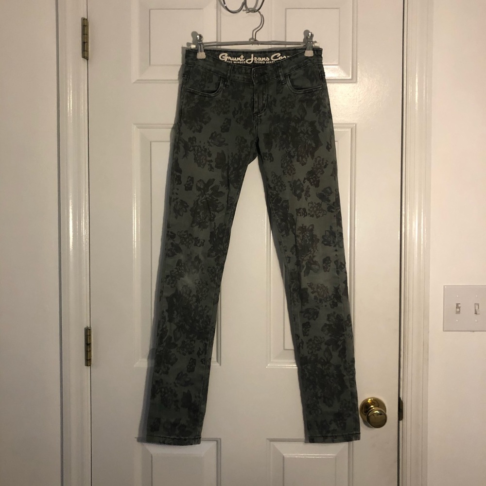Flowery Grunt Jeans
